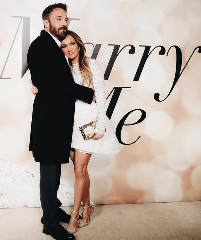 Jennifer Lopez's Post-Divorce Journey: Is She Really Moving On with a 'Yellowstone Cowboy'?